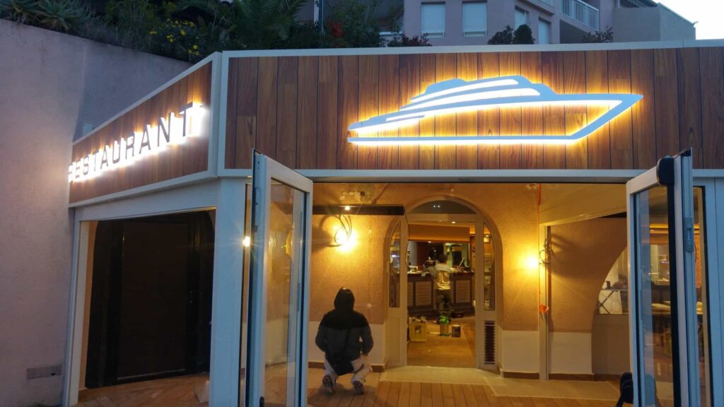 enseigne-lumineuse-antibes-light