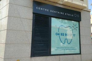 enseigne-centre-dentaire-antibes